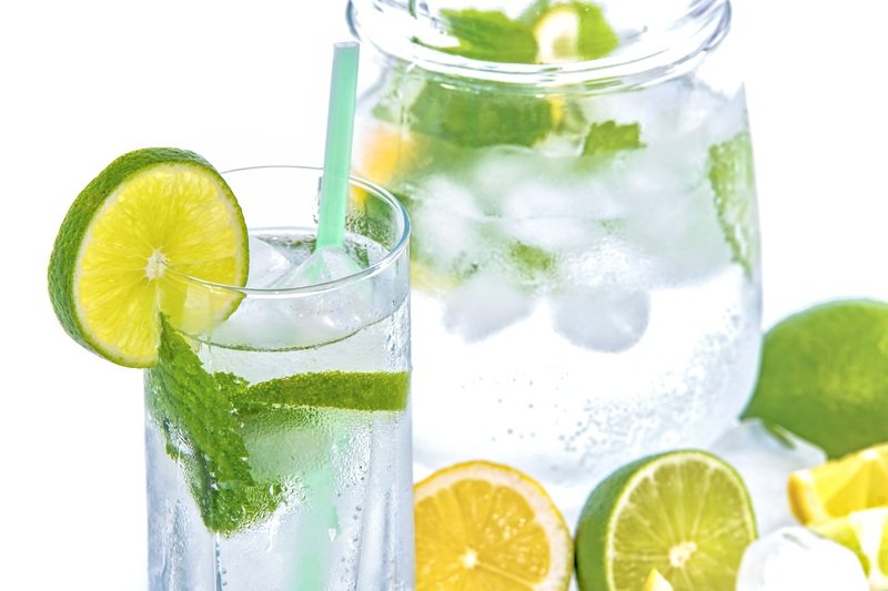 Cold liquid fruit leaf glass restaurant 568782 pxhere.com